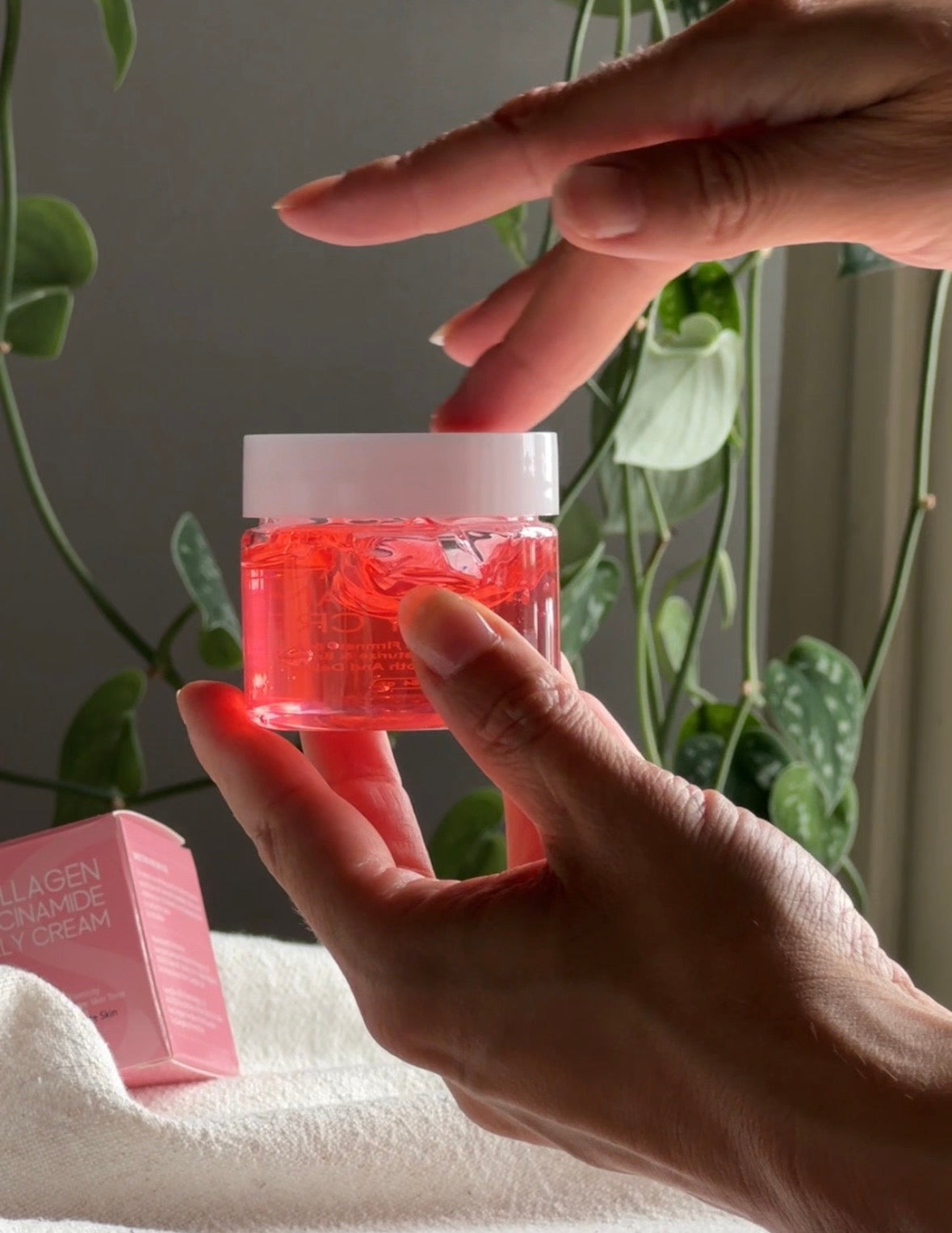 PEACHY JELLY: Gelée collagène Fermeté, pores affinés et anti-rides